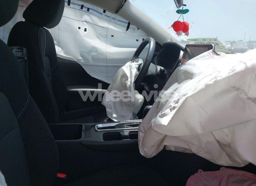 Photo 5 of 2021 Nissan Sentra SV XTRONIC CVT (VIN 3N1AB8CVXMY251143)