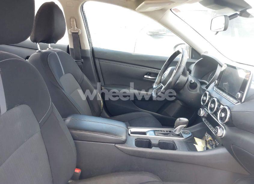 Photo 5 of 2021 Nissan Sentra SV XTRONIC CVT (VIN 3N1AB8CVXMY258559)