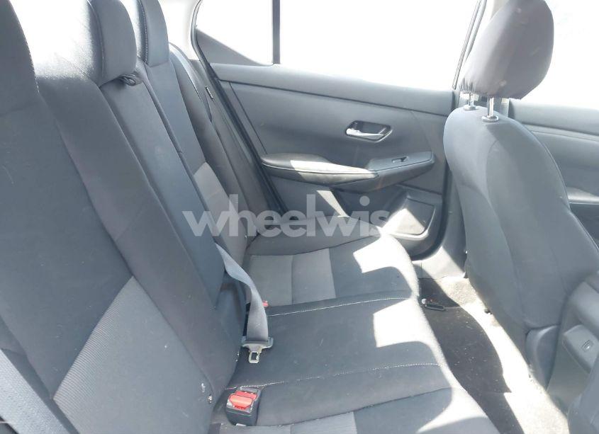 Photo 8 of 2021 Nissan Sentra SV XTRONIC CVT (VIN 3N1AB8CVXMY258559)