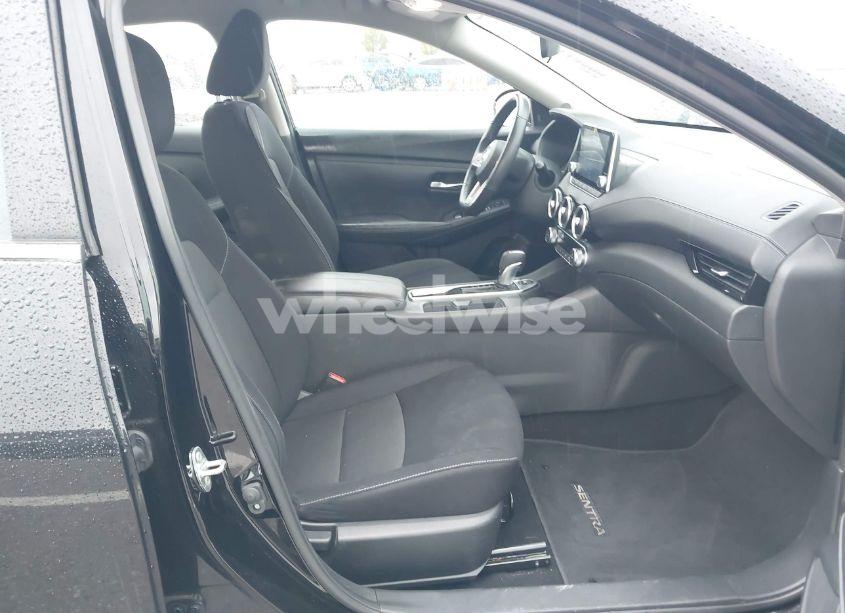 Photo 5 of 2021 Nissan Sentra SV XTRONIC CVT (VIN 3N1AB8CVXMY282604)