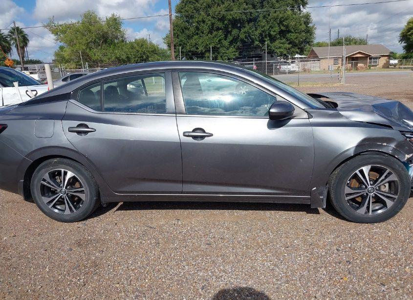 Photo 13 of 2021 Nissan Sentra SV XTRONIC CVT (VIN 3N1AB8CVXMY302530)