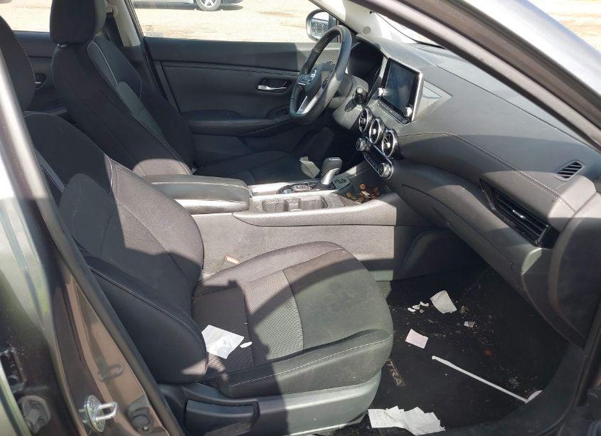 Photo 5 of 2021 Nissan Sentra SV XTRONIC CVT (VIN 3N1AB8CVXMY302530)