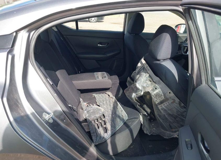 Photo 8 of 2021 Nissan Sentra SV XTRONIC CVT (VIN 3N1AB8CVXMY302530)