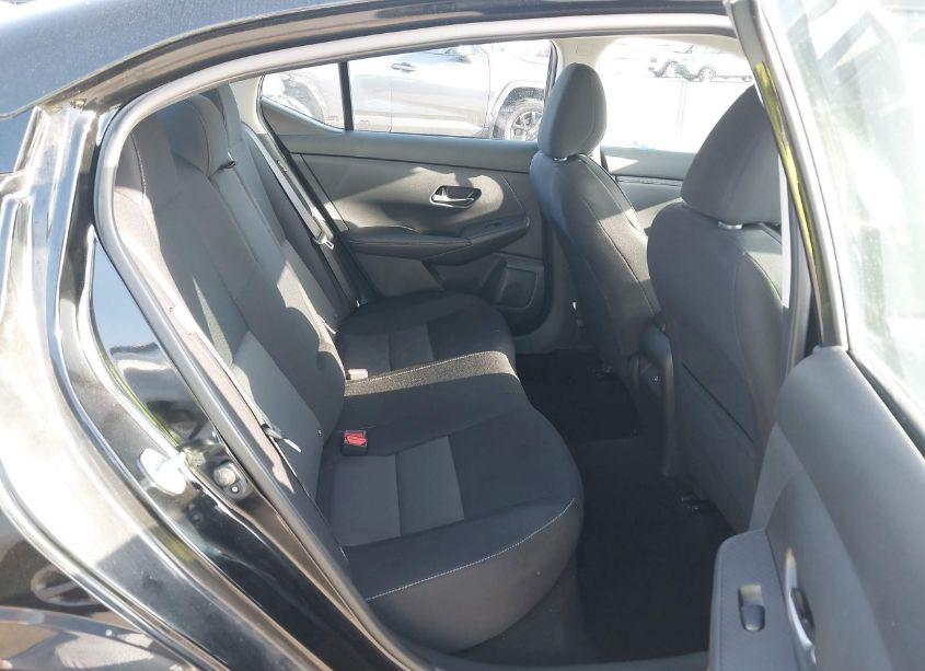 Photo 8 of 2021 Nissan Sentra SV XTRONIC CVT (VIN 3N1AB8CVXMY311227)