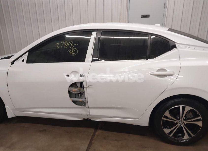 Photo 15 of 2022 Nissan Sentra SV XTRONIC CVT (VIN 3N1AB8CVXNY216748)