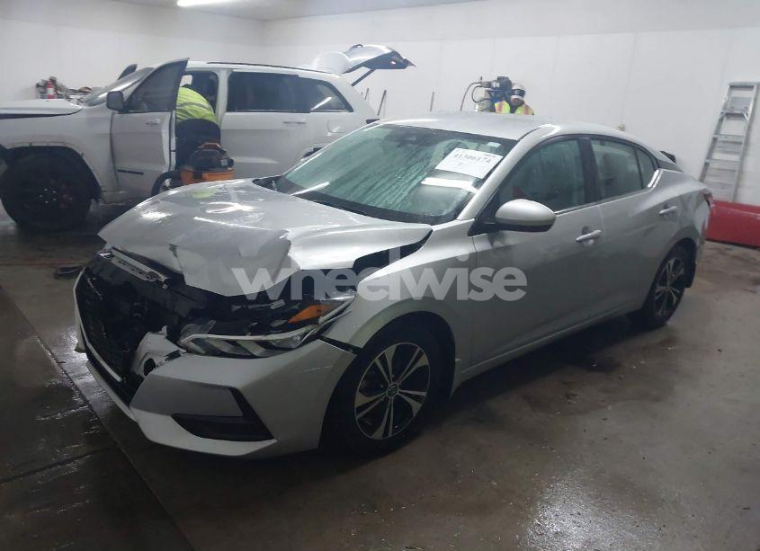 Photo 2 of 2022 Nissan Sentra SV XTRONIC CVT (VIN 3N1AB8CVXNY251029)