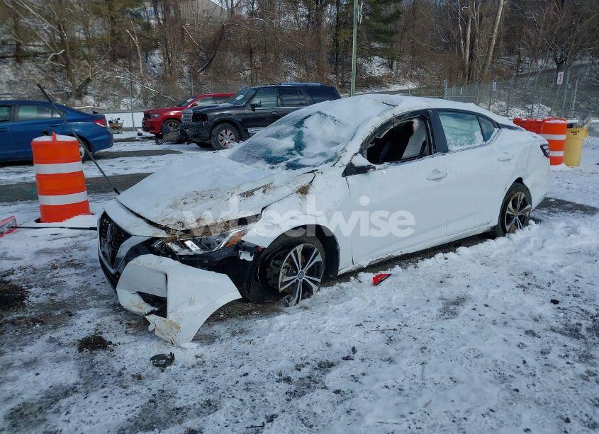 Photo 2 of 2022 Nissan Sentra SV XTRONIC CVT (VIN 3N1AB8CVXNY316302)