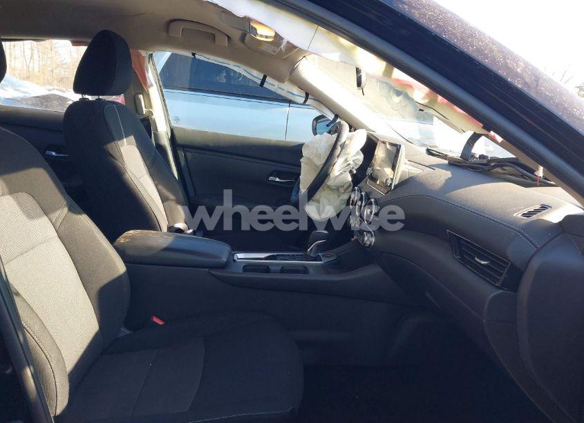 Photo 5 of 2023 Nissan Sentra SV XTRONIC CVT (VIN 3N1AB8CVXPY238025)