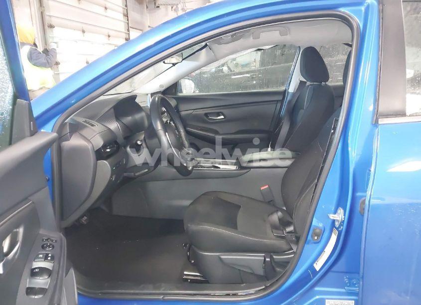 Photo 5 of 2023 Nissan Sentra SV XTRONIC CVT (VIN 3N1AB8CVXPY291212)