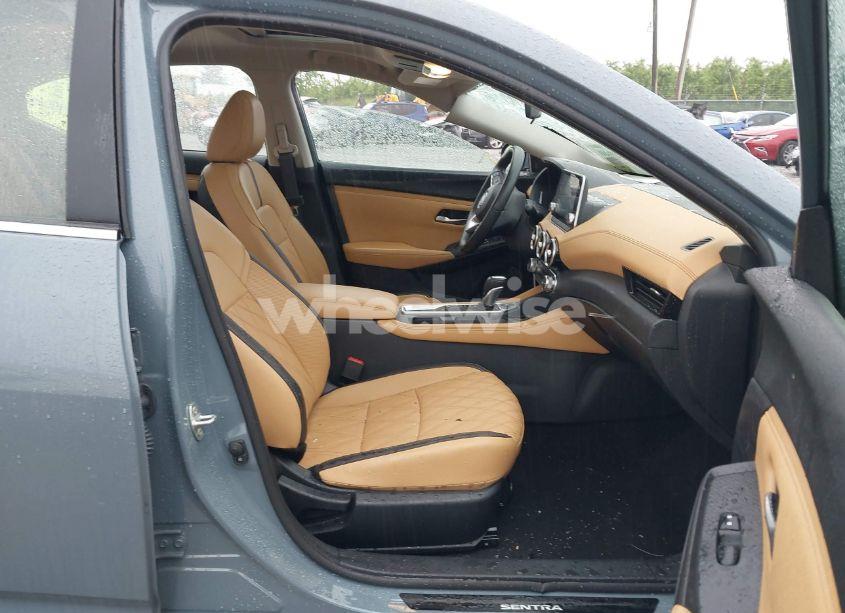 Photo 5 of 2024 Nissan Sentra SV XTRONIC CVT (VIN 3N1AB8CVXRY202516)