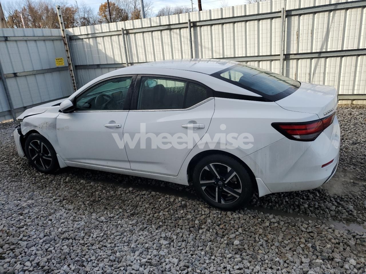 Photo 2 of 2024 NISSAN SENTRA SV (VIN 3N1AB8CVXRY213676)