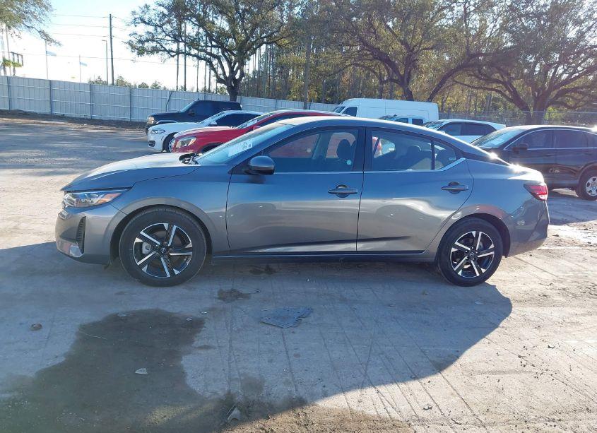 Photo 14 of 2024 Nissan Sentra SV XTRONIC CVT (VIN 3N1AB8CVXRY255474)