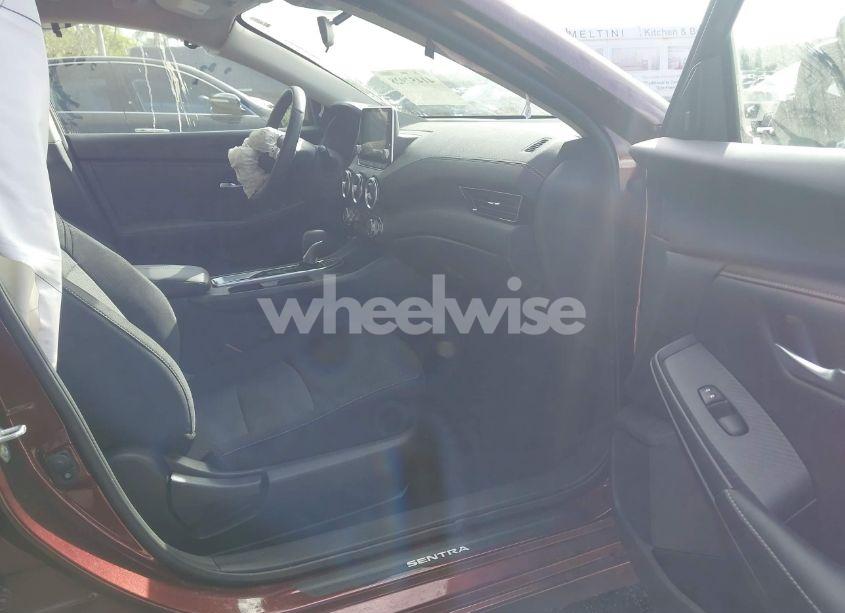 Photo 5 of 2024 Nissan Sentra SV XTRONIC CVT (VIN 3N1AB8CVXRY268158)