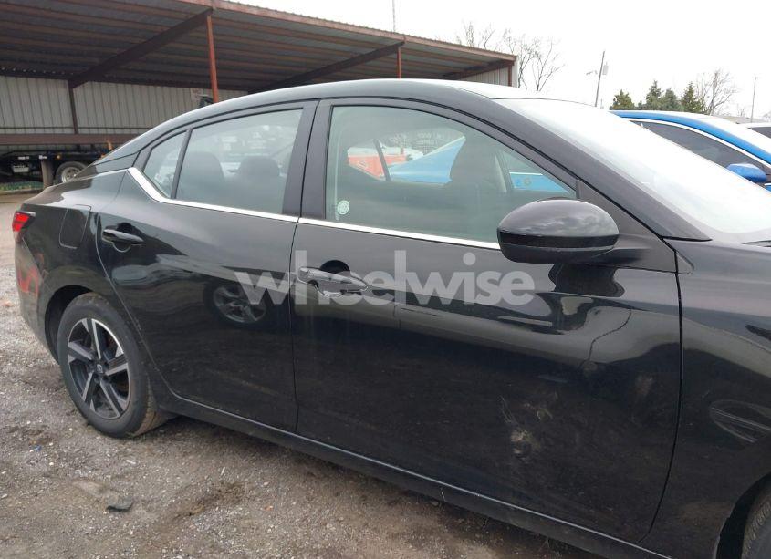 Photo 13 of 2024 Nissan Sentra SV XTRONIC CVT (VIN 3N1AB8CVXRY274669)