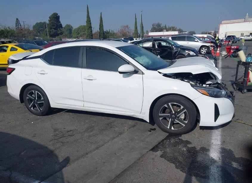 Photo 13 of 2024 Nissan Sentra SV XTRONIC CVT (VIN 3N1AB8CVXRY318198)