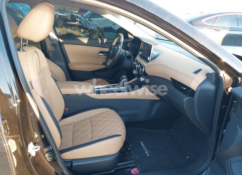 Photo 5 of 2024 Nissan Sentra SV XTRONIC CVT (VIN 3N1AB8CVXRY333364)