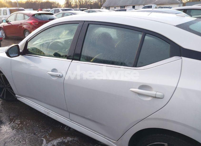 Photo 14 of 2020 Nissan Sentra SR XTRONIC CVT (VIN 3N1AB8DV0LY231397)