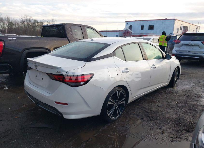 Photo 4 of 2020 Nissan Sentra SR XTRONIC CVT (VIN 3N1AB8DV0LY231397)