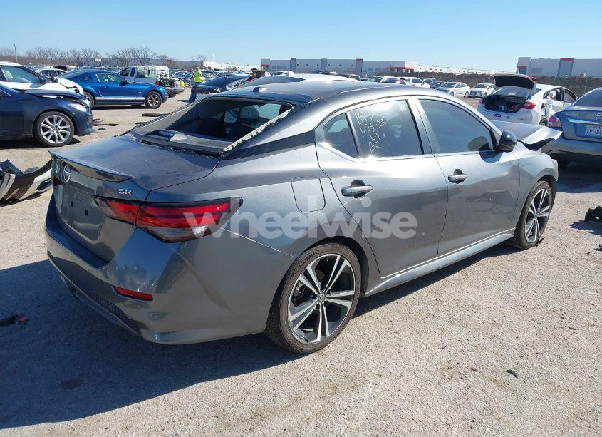Photo 4 of 2021 Nissan Sentra SR XTRONIC CVT (VIN 3N1AB8DV0MY250811)