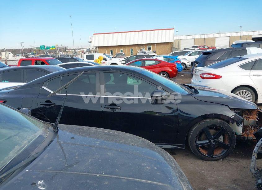 Photo 13 of 2021 Nissan Sentra SR XTRONIC CVT (VIN 3N1AB8DV0MY263039)