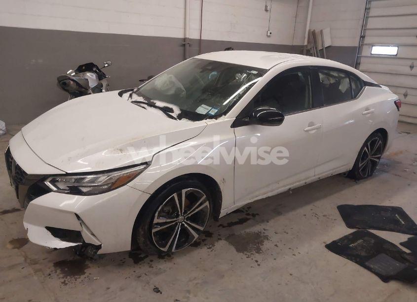 Photo 2 of 2021 Nissan Sentra SR XTRONIC CVT (VIN 3N1AB8DV0MY320856)