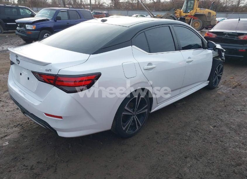 Photo 4 of 2022 Nissan Sentra SR XTRONIC CVT (VIN 3N1AB8DV0NY208947)