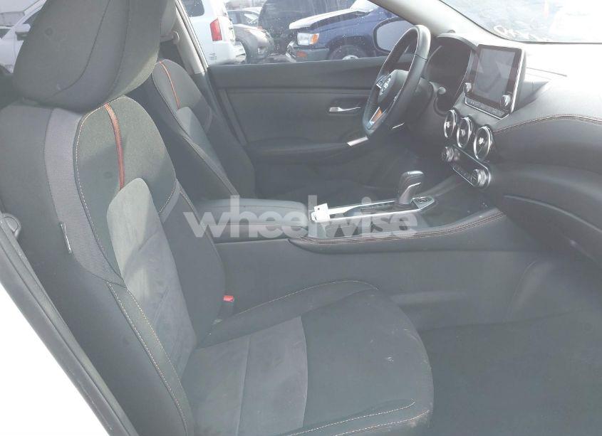 Photo 5 of 2022 Nissan Sentra SR XTRONIC CVT (VIN 3N1AB8DV0NY208947)