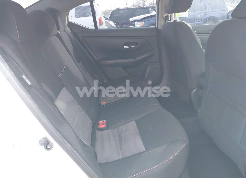 Photo 8 of 2022 Nissan Sentra SR XTRONIC CVT (VIN 3N1AB8DV0NY208947)