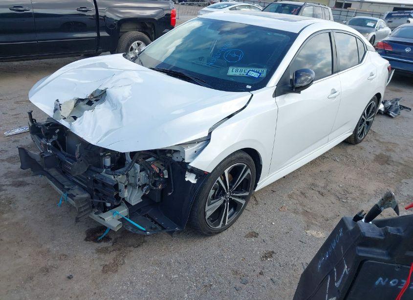 Photo 2 of 2022 Nissan Sentra SR XTRONIC CVT (VIN 3N1AB8DV0NY233251)