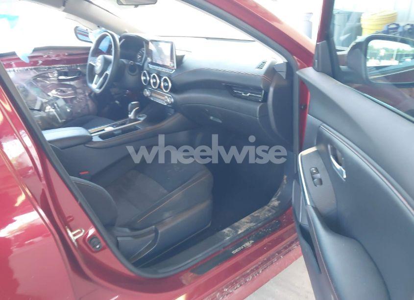 Photo 5 of 2022 Nissan Sentra SR XTRONIC CVT (VIN 3N1AB8DV0NY287780)