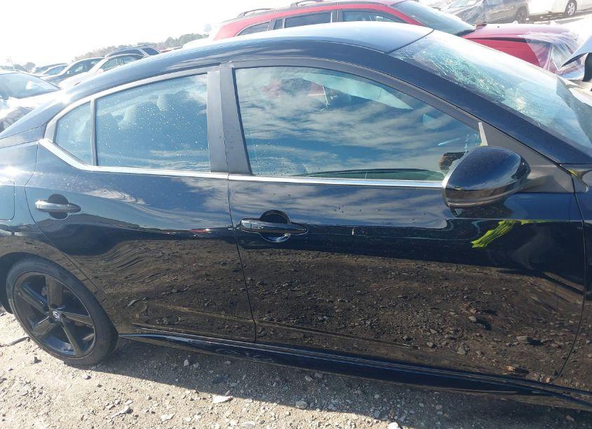 Photo 13 of 2022 Nissan Sentra SR XTRONIC CVT (VIN 3N1AB8DV0NY304643)