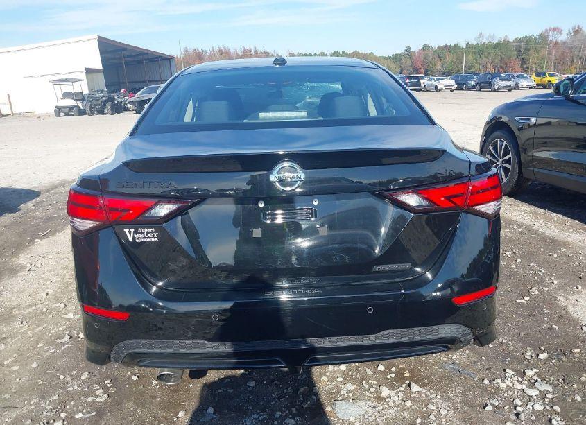 Photo 16 of 2022 Nissan Sentra SR XTRONIC CVT (VIN 3N1AB8DV0NY304643)