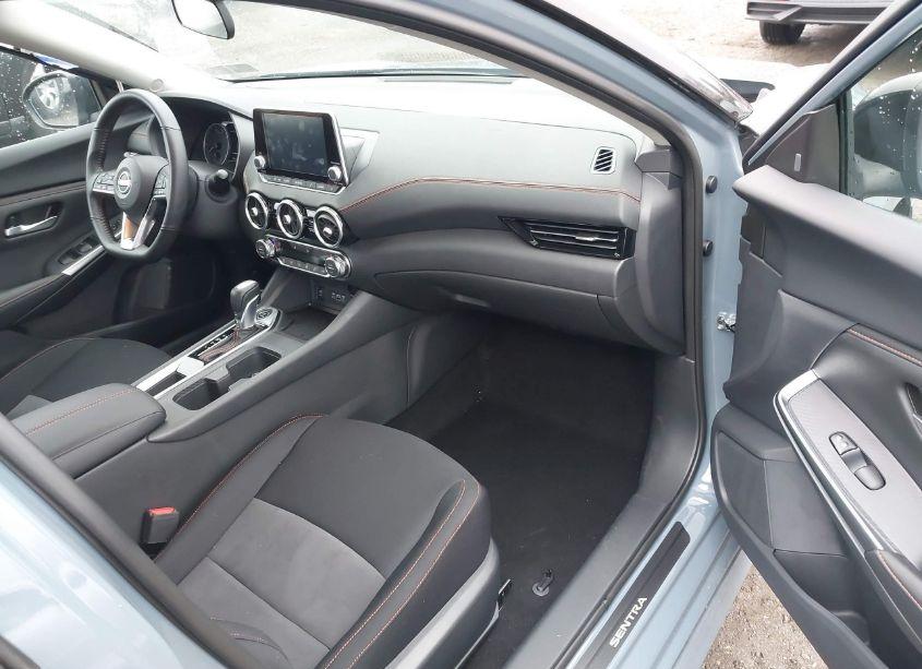 Photo 5 of 2024 Nissan Sentra SR XTRONIC CVT (VIN 3N1AB8DV0RY260942)