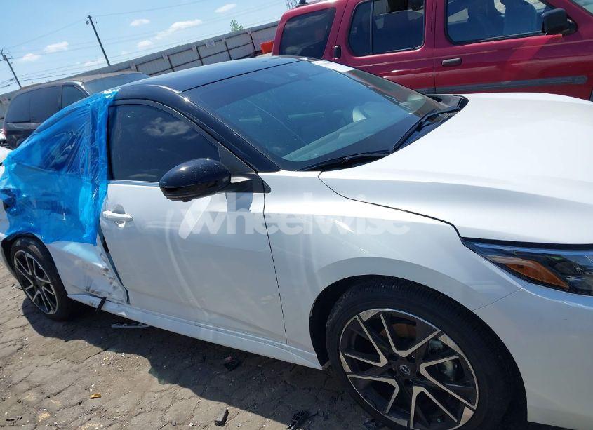 Photo 13 of 2025 Nissan Sentra SR (VIN 3N1AB8DV0SY218471)