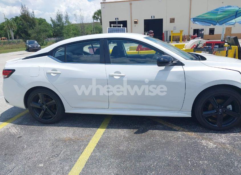 Photo 14 of 2025 Nissan Sentra SR (VIN 3N1AB8DV0SY293834)