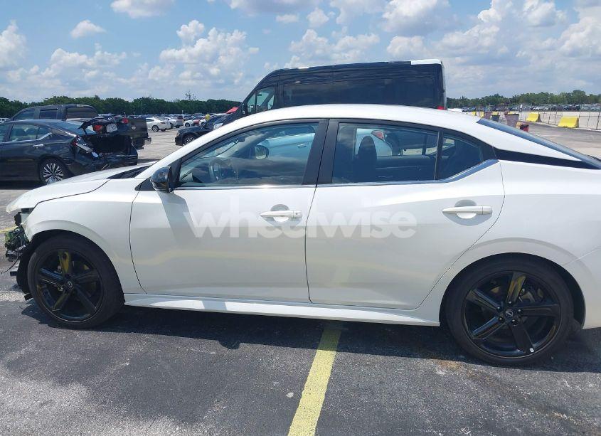 Photo 15 of 2025 Nissan Sentra SR (VIN 3N1AB8DV0SY293834)