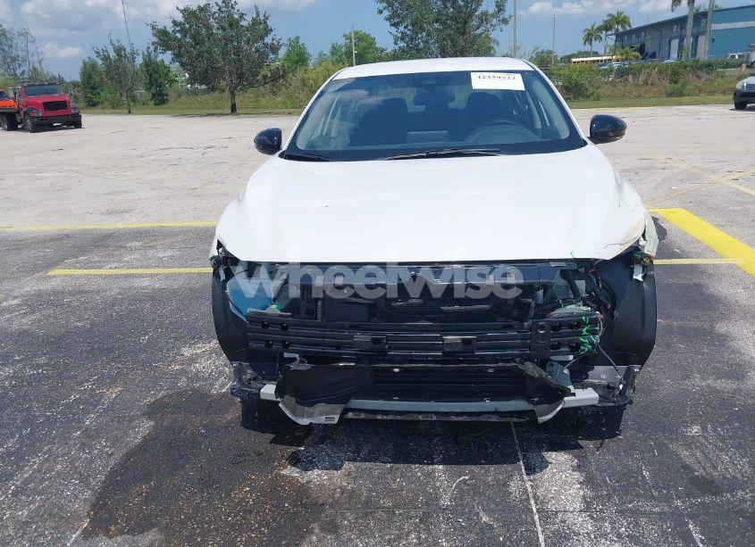 Photo 6 of 2025 Nissan Sentra SR (VIN 3N1AB8DV0SY293834)