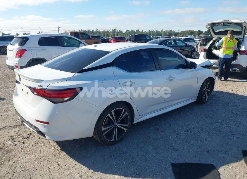 Photo 4 of 2020 Nissan Sentra SR XTRONIC CVT (VIN 3N1AB8DV1LY244160)