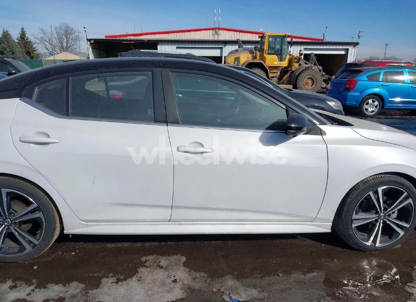 Photo 14 of 2021 Nissan Sentra SR XTRONIC CVT (VIN 3N1AB8DV1MY275555)