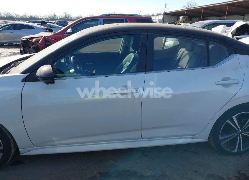Photo 15 of 2021 Nissan Sentra SR XTRONIC CVT (VIN 3N1AB8DV1MY275555)