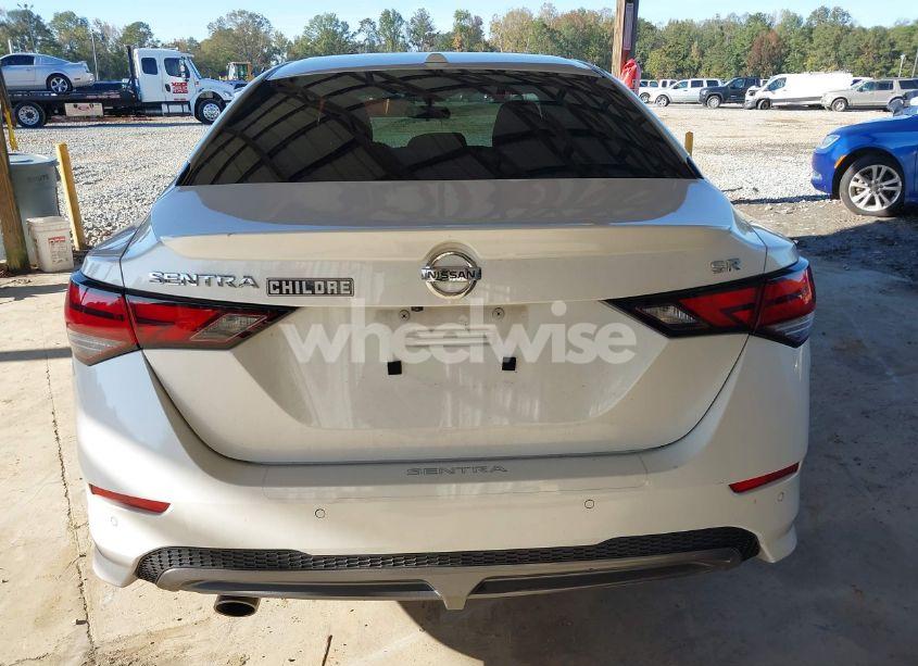 Photo 16 of 2022 Nissan Sentra SR XTRONIC CVT (VIN 3N1AB8DV1NY210657)