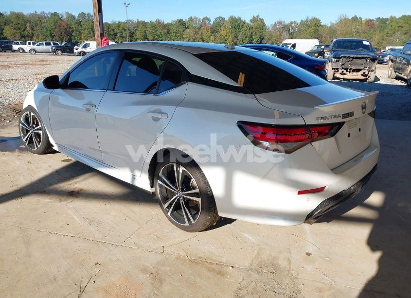 Photo 3 of 2022 Nissan Sentra SR XTRONIC CVT (VIN 3N1AB8DV1NY210657)