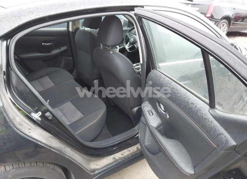 Photo 8 of 2022 Nissan Sentra SR XTRONIC CVT (VIN 3N1AB8DV1NY231461)