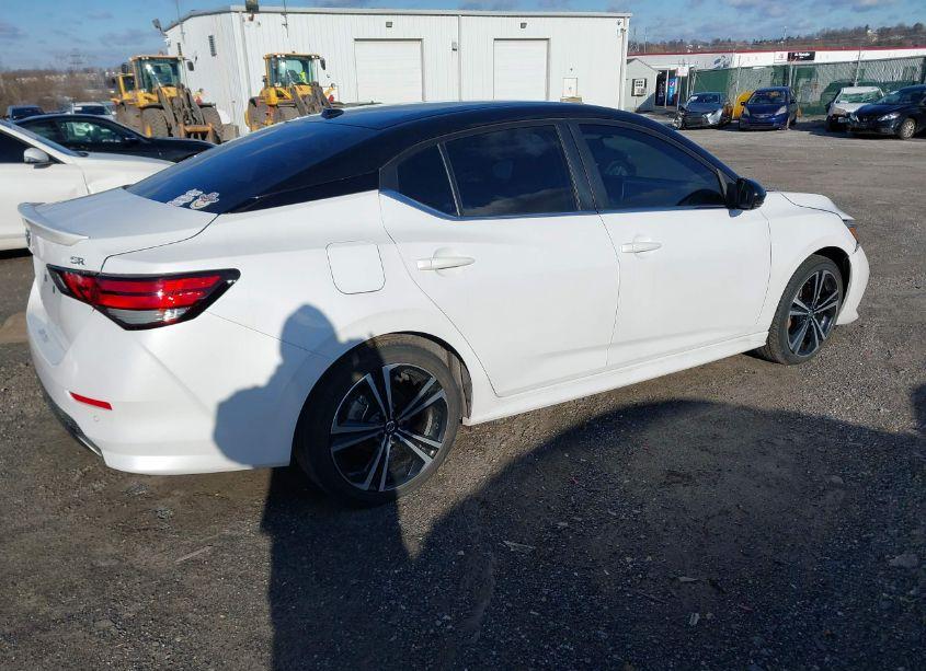 Photo 4 of 2022 Nissan Sentra SR XTRONIC CVT (VIN 3N1AB8DV1NY271717)