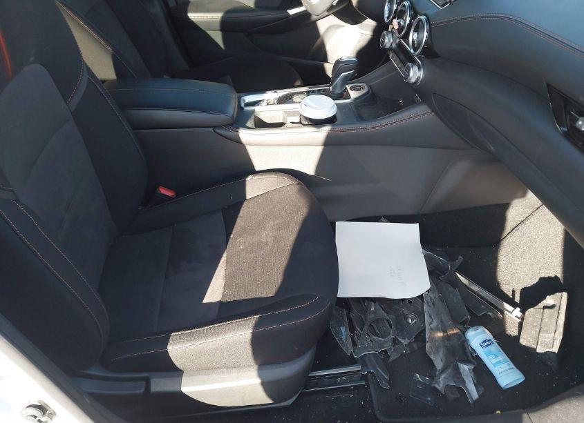 Photo 5 of 2022 Nissan Sentra SR XTRONIC CVT (VIN 3N1AB8DV1NY271717)