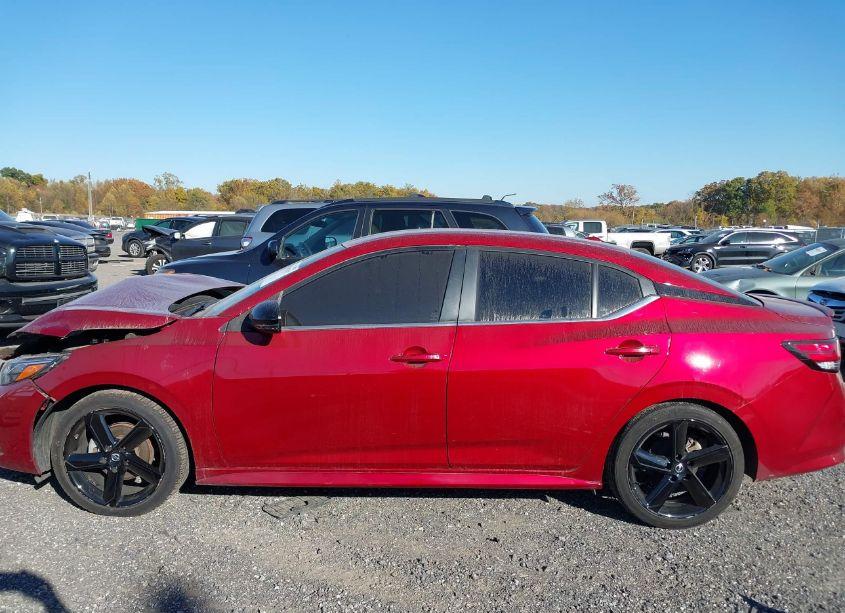 Photo 13 of 2022 Nissan Sentra SR XTRONIC CVT (VIN 3N1AB8DV1NY293099)