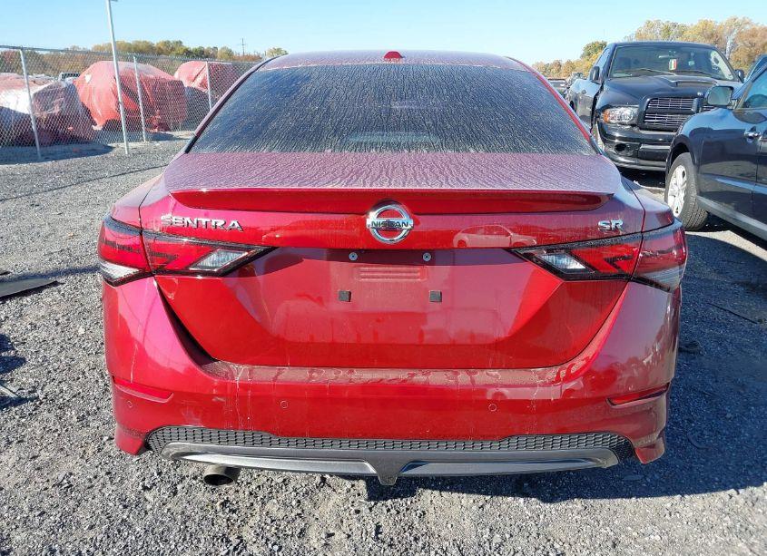 Photo 15 of 2022 Nissan Sentra SR XTRONIC CVT (VIN 3N1AB8DV1NY293099)