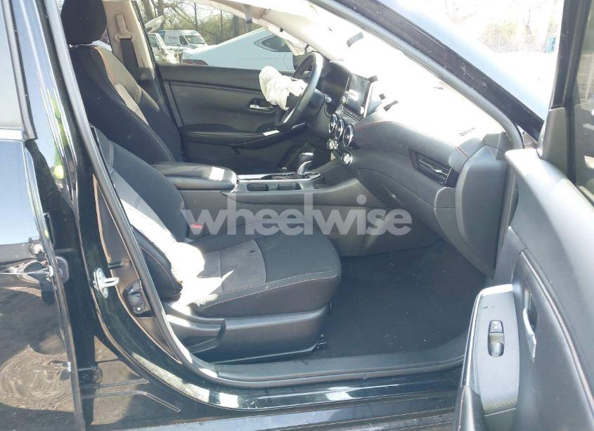 Photo 5 of 2023 Nissan Sentra SR XTRONIC CVT (VIN 3N1AB8DV1PY234671)