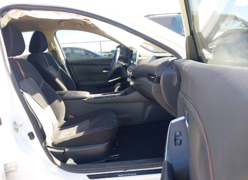 Photo 5 of 2023 Nissan Sentra SR XTRONIC CVT (VIN 3N1AB8DV1PY238607)