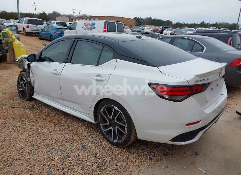 Photo 3 of 2025 Nissan Sentra SR (VIN 3N1AB8DV1SY203011)